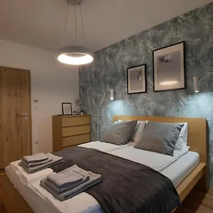 Bpr Space Grey With Balcony Apartament