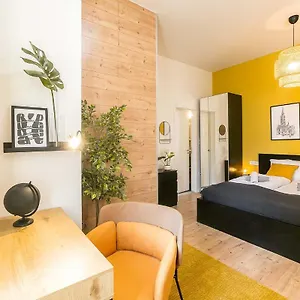 A13- Boutique Apartments, Location, By Bqa Apartament